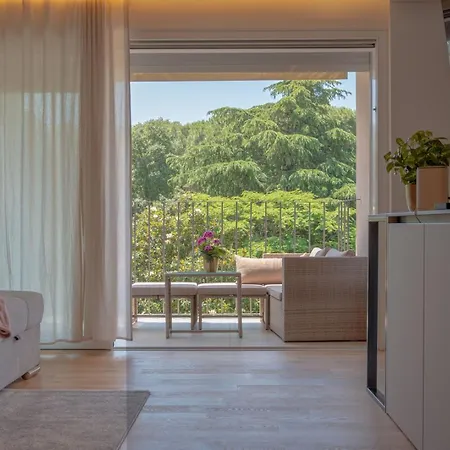 Appartamento Stylish 10min To The