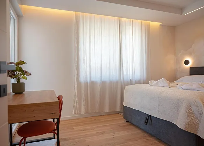 Stylish 10min To The Pula